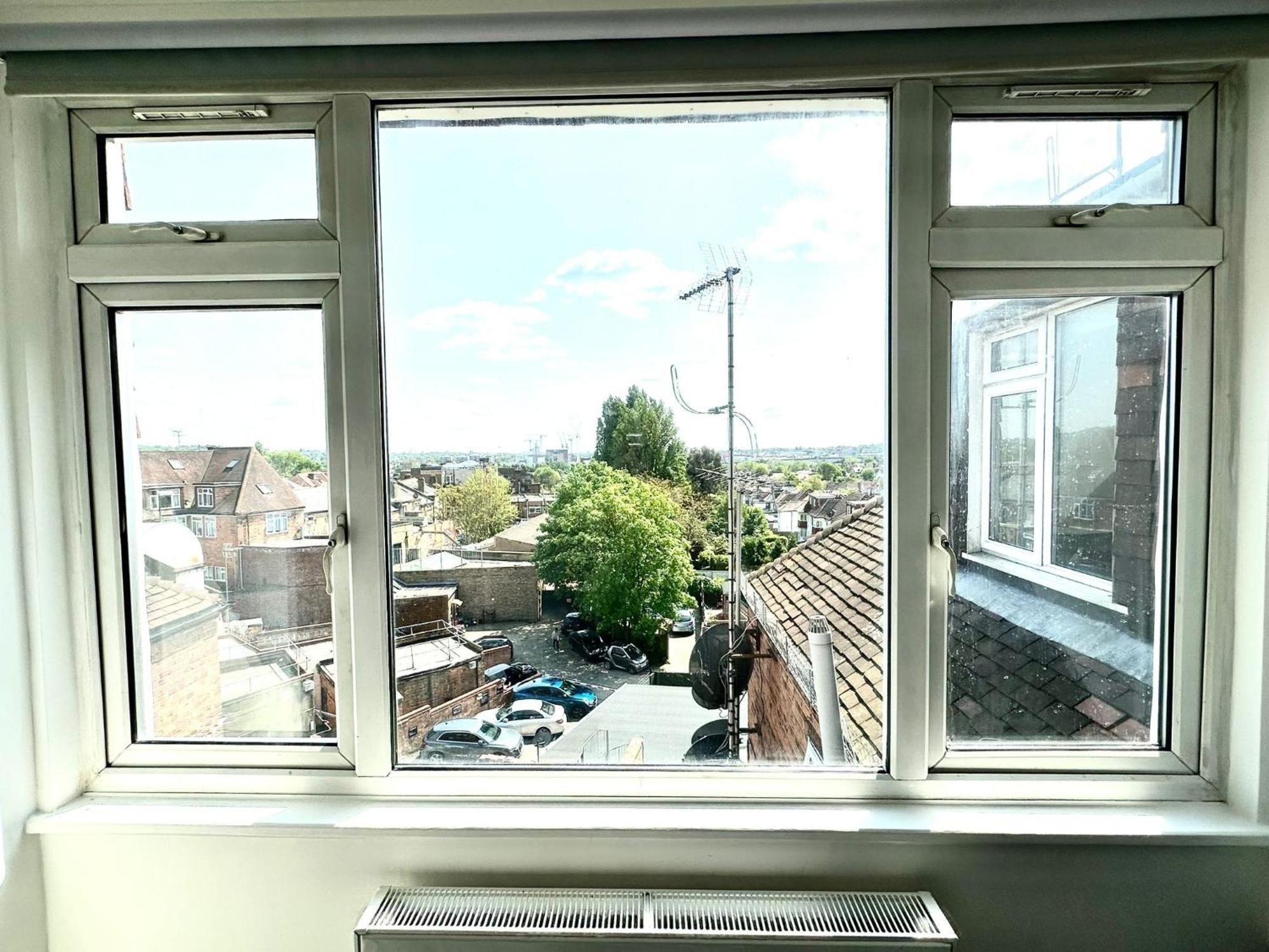 Stylish Modern, Private Apartment,15 Mins To Central London هيندون المظهر الخارجي الصورة